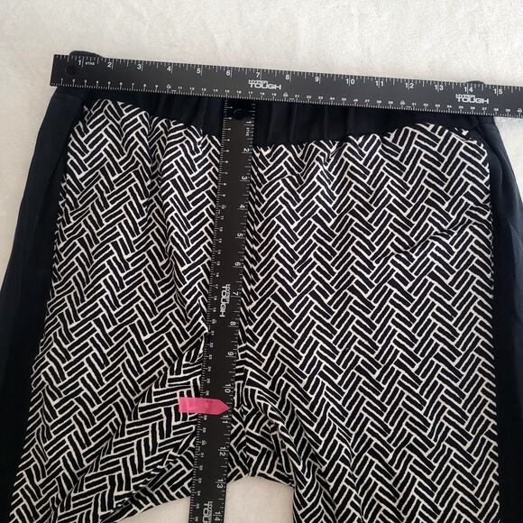 Tibi New York Sz 6 Black White Geometric Mixed Media Motif Tribal Joggers Pants - Picture 6 of 9